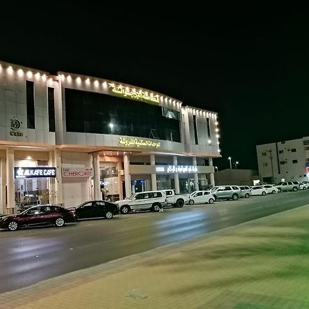 Fakhamat Al Orjoana & Suites Сакака Екстериор снимка